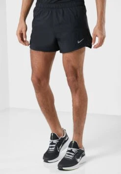 Nike 4" Fast Shorts