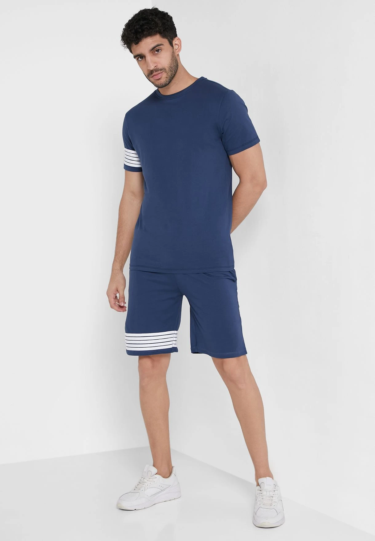 Striped Detailed T-Shirt & Shorts Set 3 Striped Detailed T-Shirt & Shorts Set