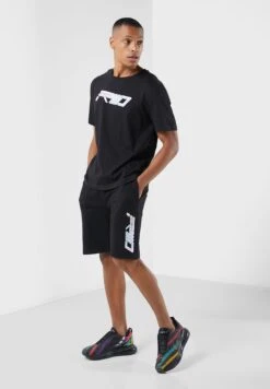 Sport Apparel Shop 15 Lifestyle T-shirt Set