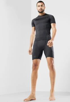 Venum Compression Fit Shorts 7 Venum Compression Fit Shorts -Sport Apparel Shop 2 zoom desktop 194