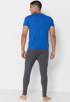 Warner Bros Superman Sustainable Pyjama Set -Sport Apparel Shop 2 zoom desktop 760