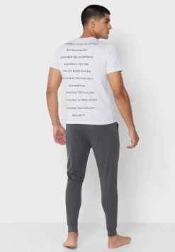 Warner Bros Batman Sustainable Pyjama Set -Sport Apparel Shop 2 zoom desktop 775