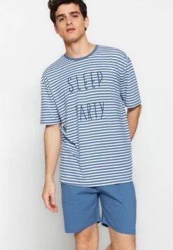 Trendyol Stripe Crew Neck T-Shirt And Shorts Set -Sport Apparel Shop 2 zoom desktop 807