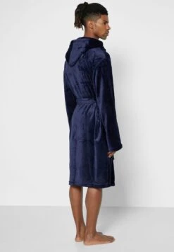 Hooded Fleece Robe -Sport Apparel Shop 2 zoom desktop 864