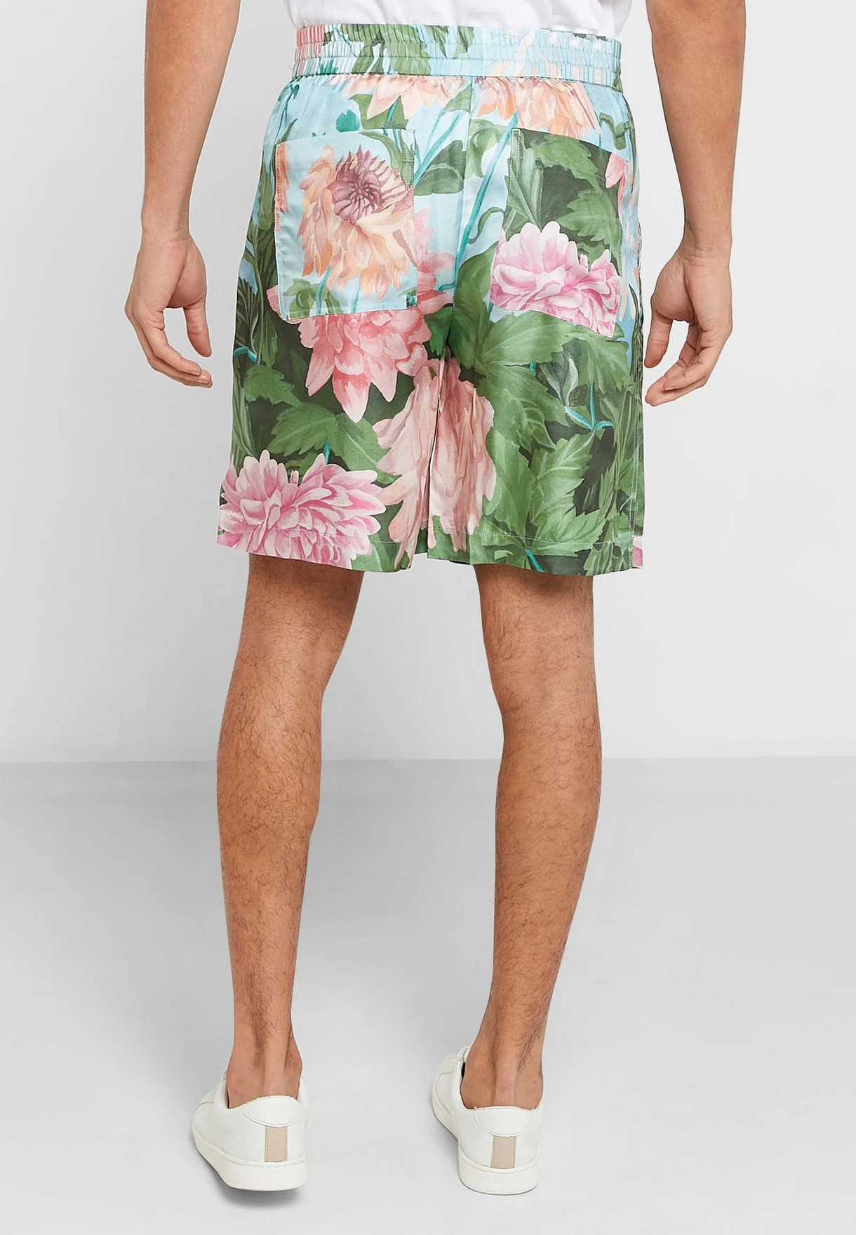 Gant Flower Print Shorts 5 Gant Flower Print Shorts - Image 3