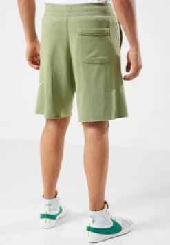 Nike Club Alumni Shorts -Sport Apparel Shop 3 zoom desktop 128