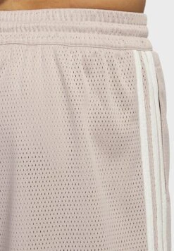 Adidas Originals Mesh Logo Shorts -Sport Apparel Shop 3 zoom desktop 151