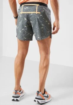 Nike 7" Stride Shorts 9 Nike 7" Stride Shorts -Sport Apparel Shop 3 zoom desktop 210