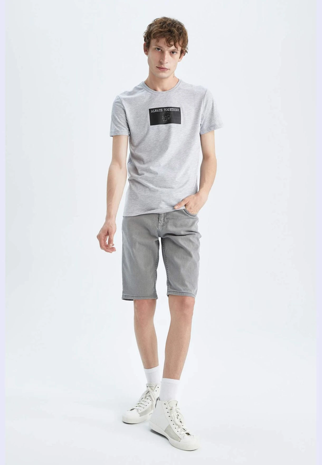 DeFacto Slim Fit Denim Shorts 5 DeFacto Slim Fit Denim Shorts - Image 3