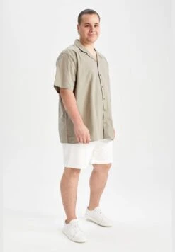 DeFacto Man Plussize Fit Woven Bottom Woven Bermuda -Sport Apparel Shop 3 zoom desktop 245