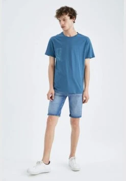 DeFacto Skinny Fit Denim Shorts -Sport Apparel Shop 3 zoom desktop 301