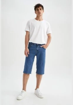 DeFacto Man Regular Fit Denim Bermuda -Sport Apparel Shop 3 zoom desktop 306