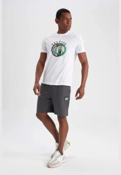 DeFacto Man NBA Boston Celtics Licenced Knitted Short -Sport Apparel Shop 3 zoom desktop 307