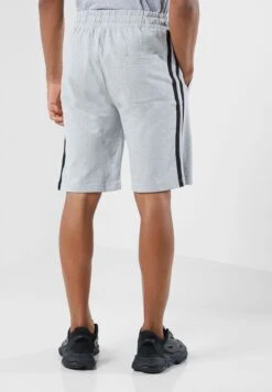 Lifestyle Shorts -Sport Apparel Shop 3 zoom desktop 325