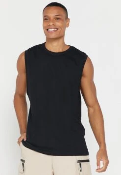 2 Pack Essential Vests -Sport Apparel Shop 3 zoom desktop 338