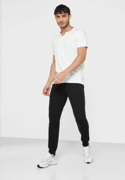 2 Pack Essential Sweatpants -Sport Apparel Shop 3 zoom desktop 385