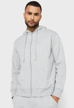 Essential Tracksuit Set -Sport Apparel Shop 3 zoom desktop 490