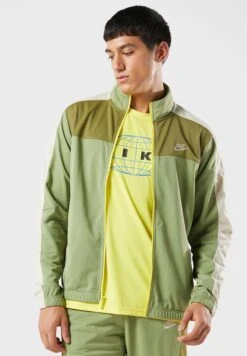 Nike Club Fleece Tracksuit -Sport Apparel Shop 3 zoom desktop 491