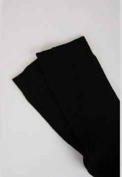 DeFacto 2 Pack Man High Cut Socks 7 DeFacto 2 Pack Man High Cut Socks -Sport Apparel Shop 3 zoom desktop 599