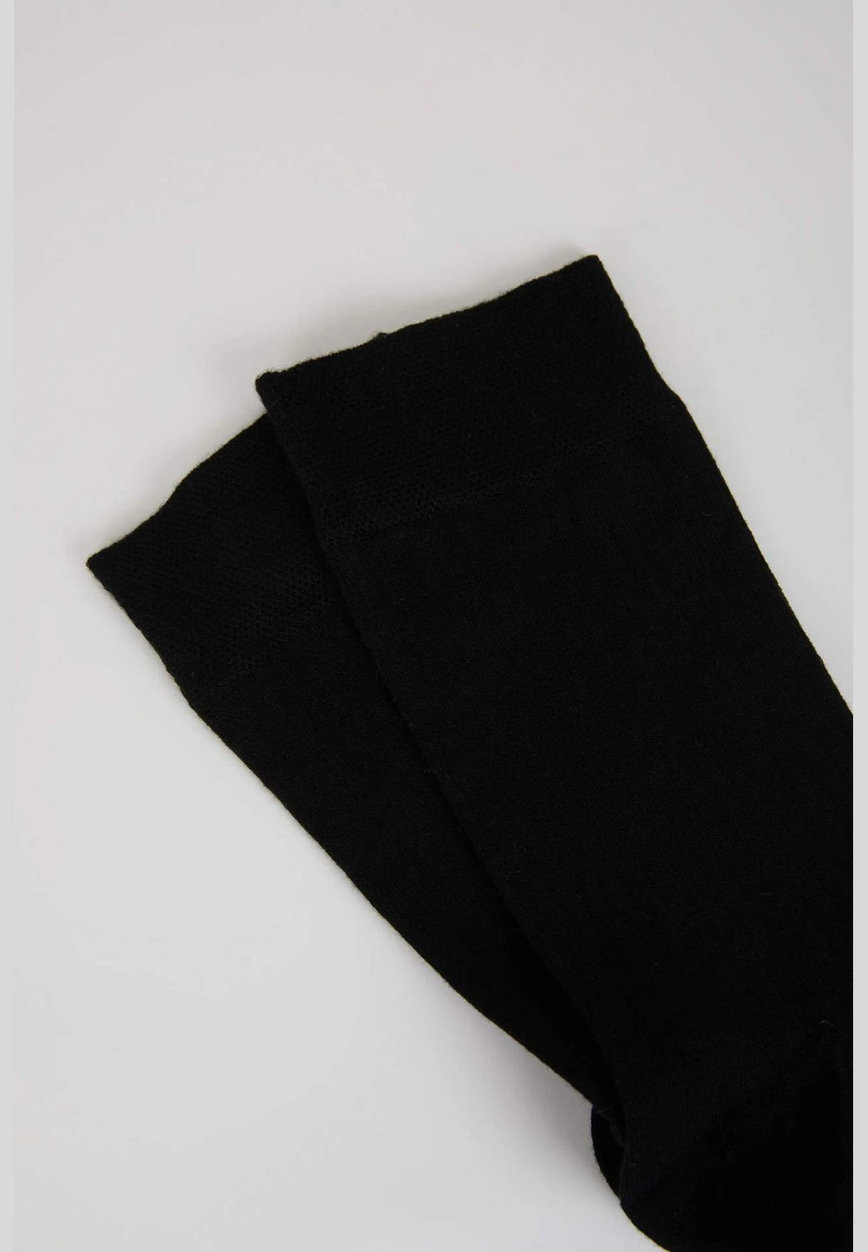 DeFacto 2 Pack Man High Cut Socks 5 DeFacto 2 Pack Man High Cut Socks - Image 3