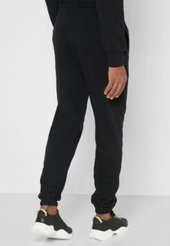 Oversized Essential Joggers -Sport Apparel Shop 3 zoom desktop 645