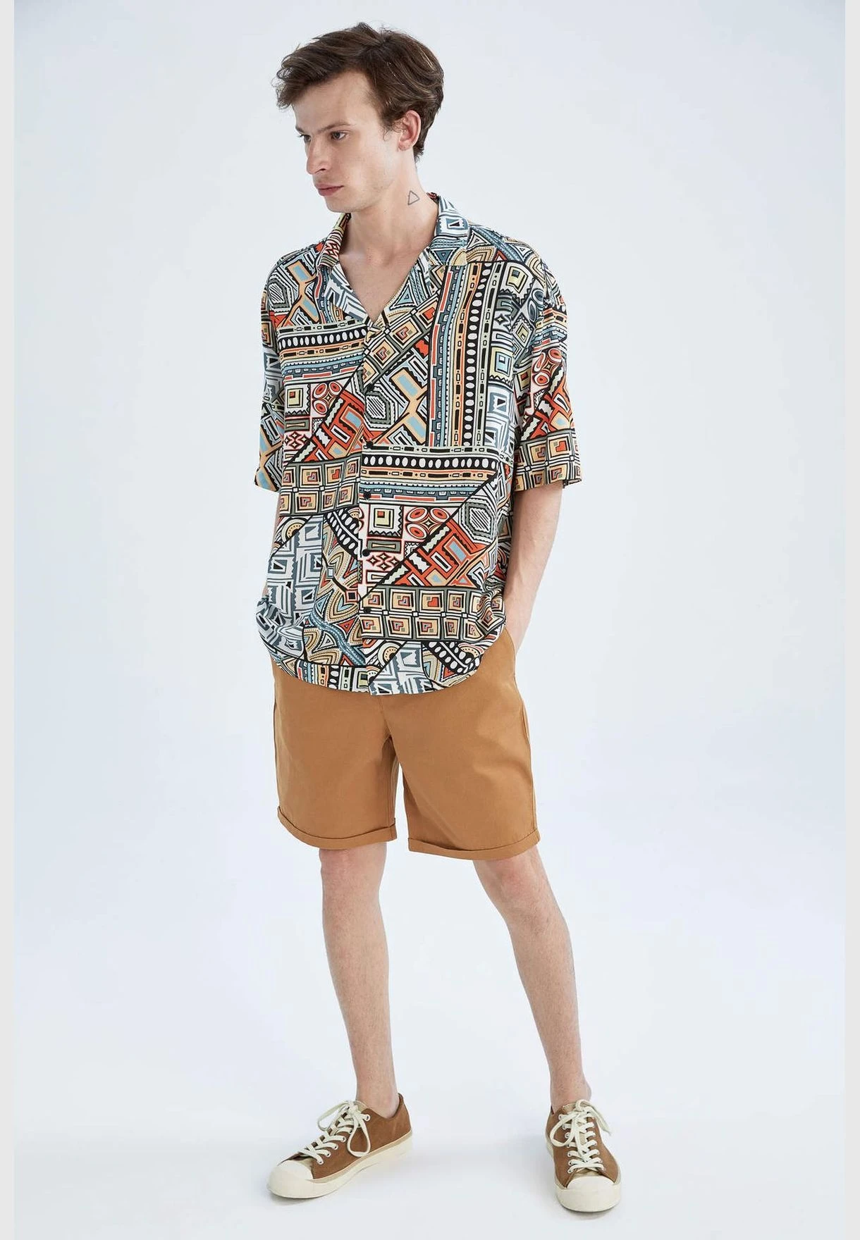 DeFacto Regular Fit Tie Waist Mini Short 5 DeFacto Regular Fit Tie Waist Mini Short - Image 3