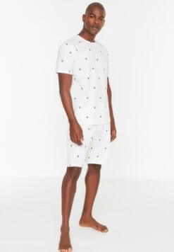 Trendyol Airplane Print Pyjama Set -Sport Apparel Shop 3 zoom desktop 668