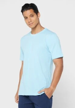 Contrast Collar Nightwear Set -Sport Apparel Shop 3 zoom desktop 673