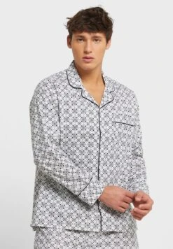 Geo Print Pyjama Set -Sport Apparel Shop 3 zoom desktop 680