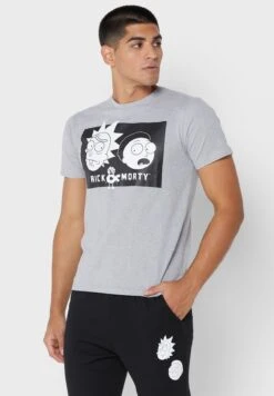 Warner Bros Rick & Morty Sustainable Pyjama Set 9 Warner Bros Rick & Morty Sustainable Pyjama Set -Sport Apparel Shop 3 zoom desktop 697