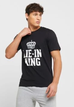 Lie-In King Pyjama Shorts Set -Sport Apparel Shop 3 zoom desktop 722