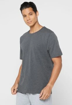 T Shirt And Shorts Nightwear Set 9 T Shirt And Shorts Nightwear Set -Sport Apparel Shop 3 zoom desktop 754