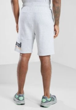 Hummel Legacy Manfred Shorts 8 Hummel Legacy Manfred Shorts -Sport Apparel Shop 3 zoom desktop 96