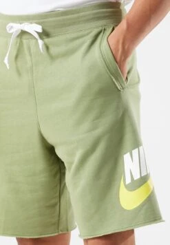 Nike Club Alumni Shorts -Sport Apparel Shop 4 zoom desktop 122