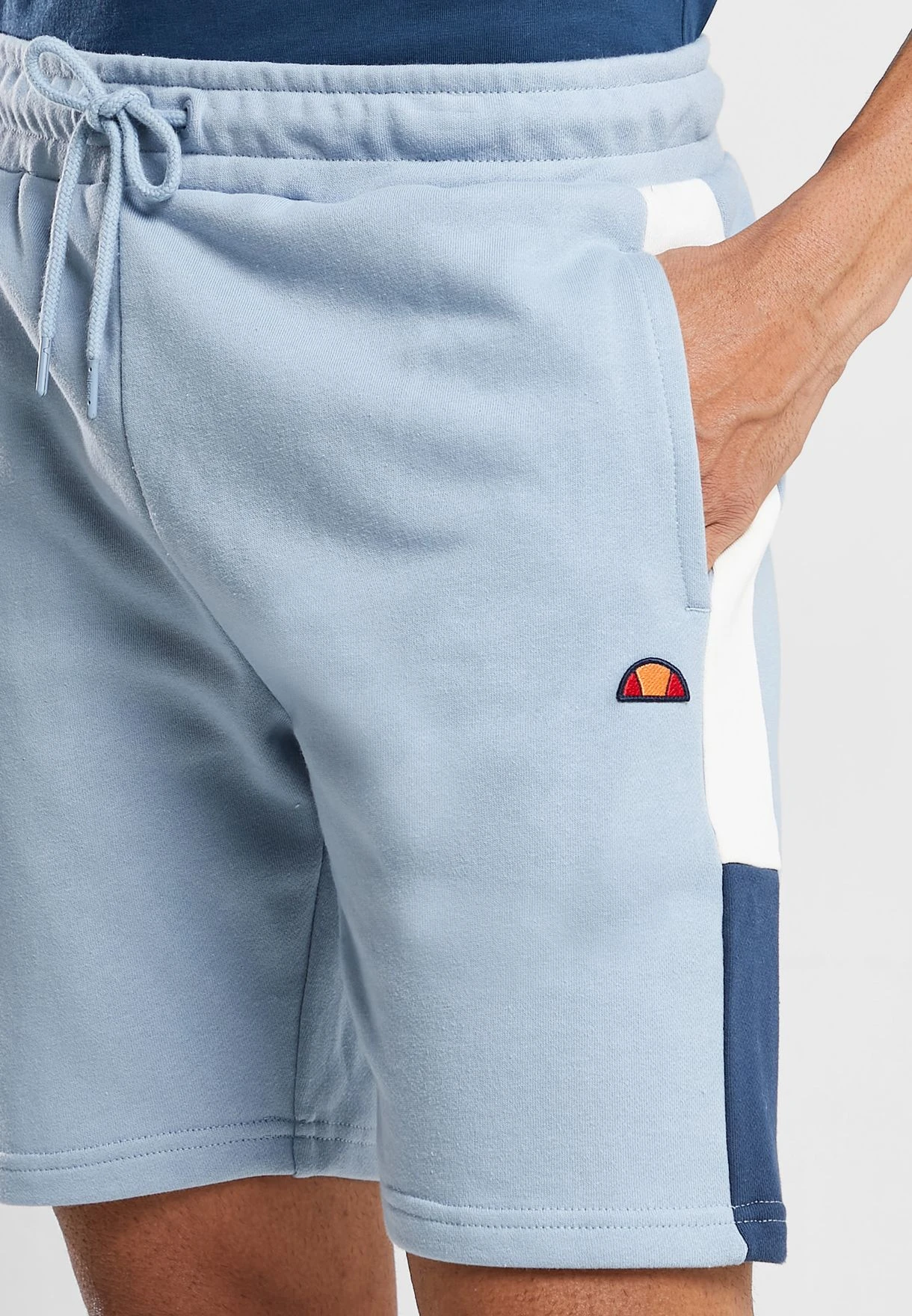 Ellesse Turi Shorts 6 Ellesse Turi Shorts - Image 4