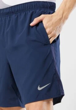 Nike 7" Dri-Fit Challenger Shorts -Sport Apparel Shop 4 zoom desktop 191