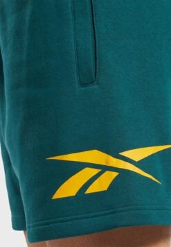 Reebok Classics Shorts -Sport Apparel Shop 4 zoom desktop 211