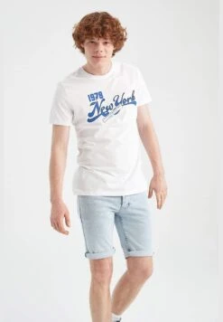 DeFacto Skinn Fit Midi Jean Short -Sport Apparel Shop 4 zoom desktop 224