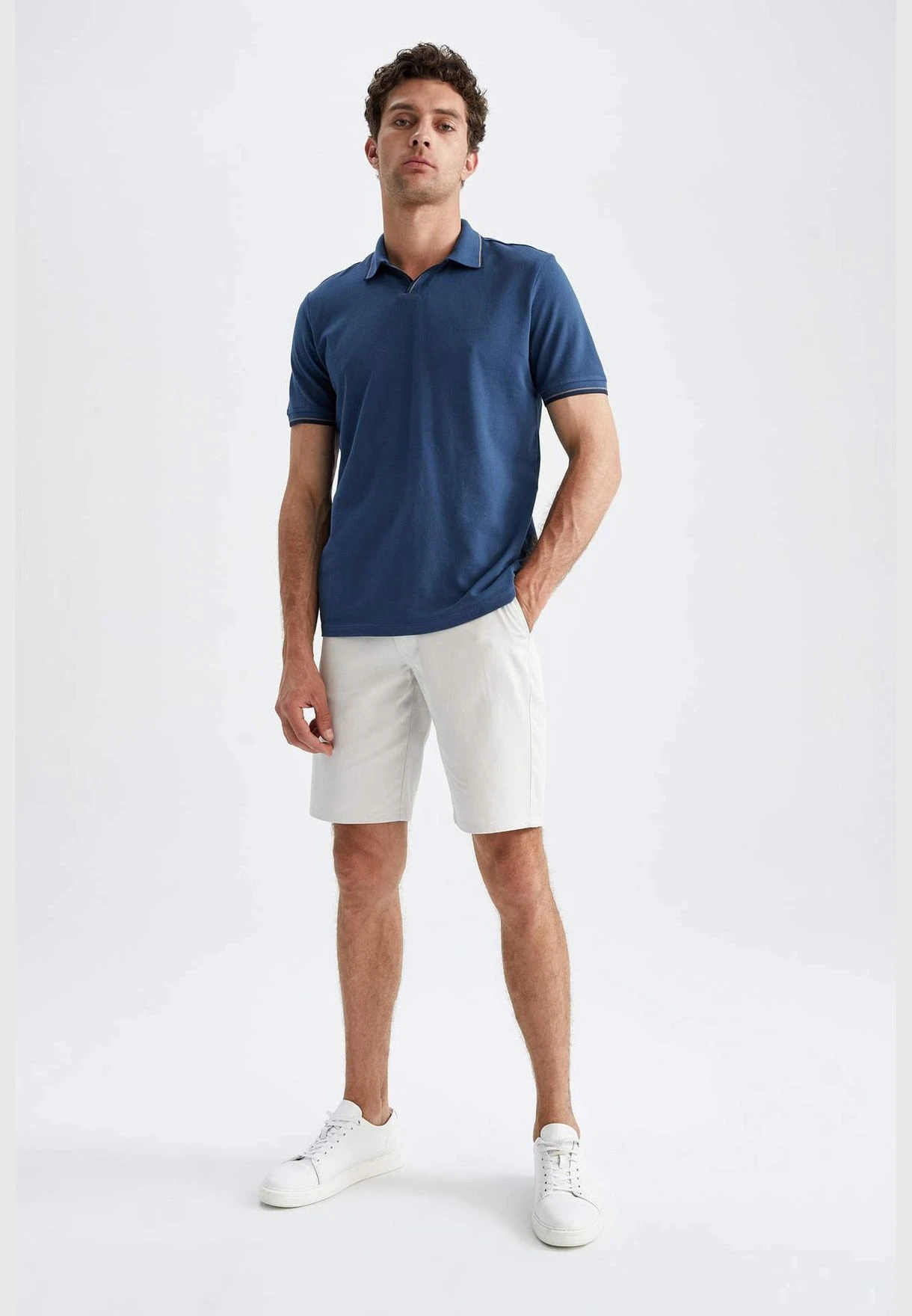 DeFacto Regular Fit Bermuda Shorts 6 DeFacto Regular Fit Bermuda Shorts - Image 4
