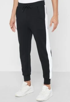 2 Pack Panel Joggers -Sport Apparel Shop 4 zoom desktop 391