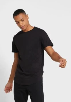 Only & Sons 5 Pack Essential Crew Neck T-Shirt -Sport Apparel Shop 4 zoom desktop 396