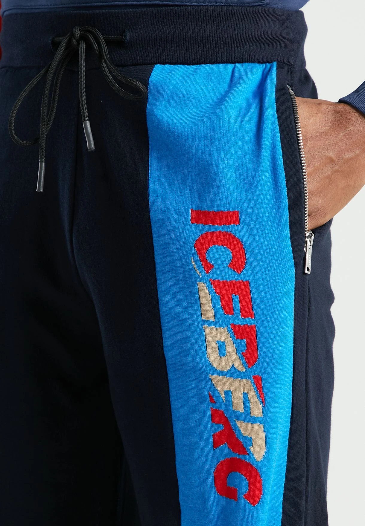 Iceberg Bermuda Maglia Shorts 6 Iceberg Bermuda Maglia Shorts - Image 4