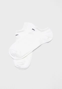Nike 3 Pack Cushion No Show Socks -Sport Apparel Shop 4 zoom desktop 507