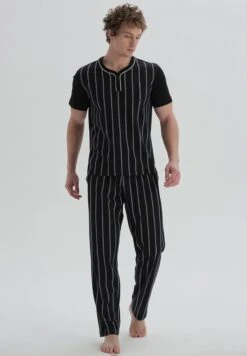 Stripe V Neck T-Shirt And Pyjama Set -Sport Apparel Shop 4 zoom desktop 592