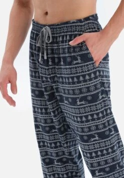 Christmas Theme Print Pyjama Set -Sport Apparel Shop 4 zoom desktop 711