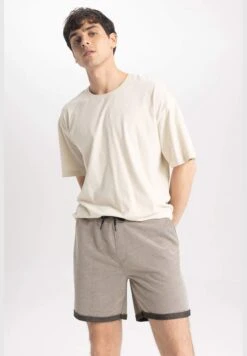 DeFacto Slim Fit Basic Shorts -Sport Apparel Shop 4 zoom desktop 74