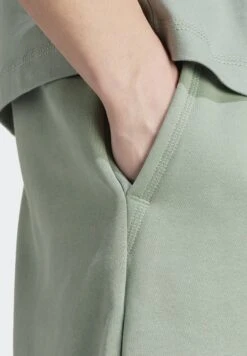 ADIDAS Lounge Fleece Shorts -Sport Apparel Shop 4 zoom desktop 85