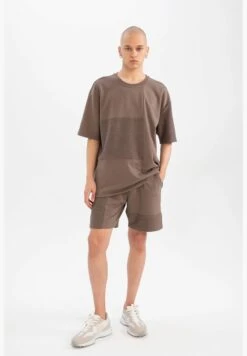 DeFacto Regular Fit Midi Short -Sport Apparel Shop 5 zoom desktop 157