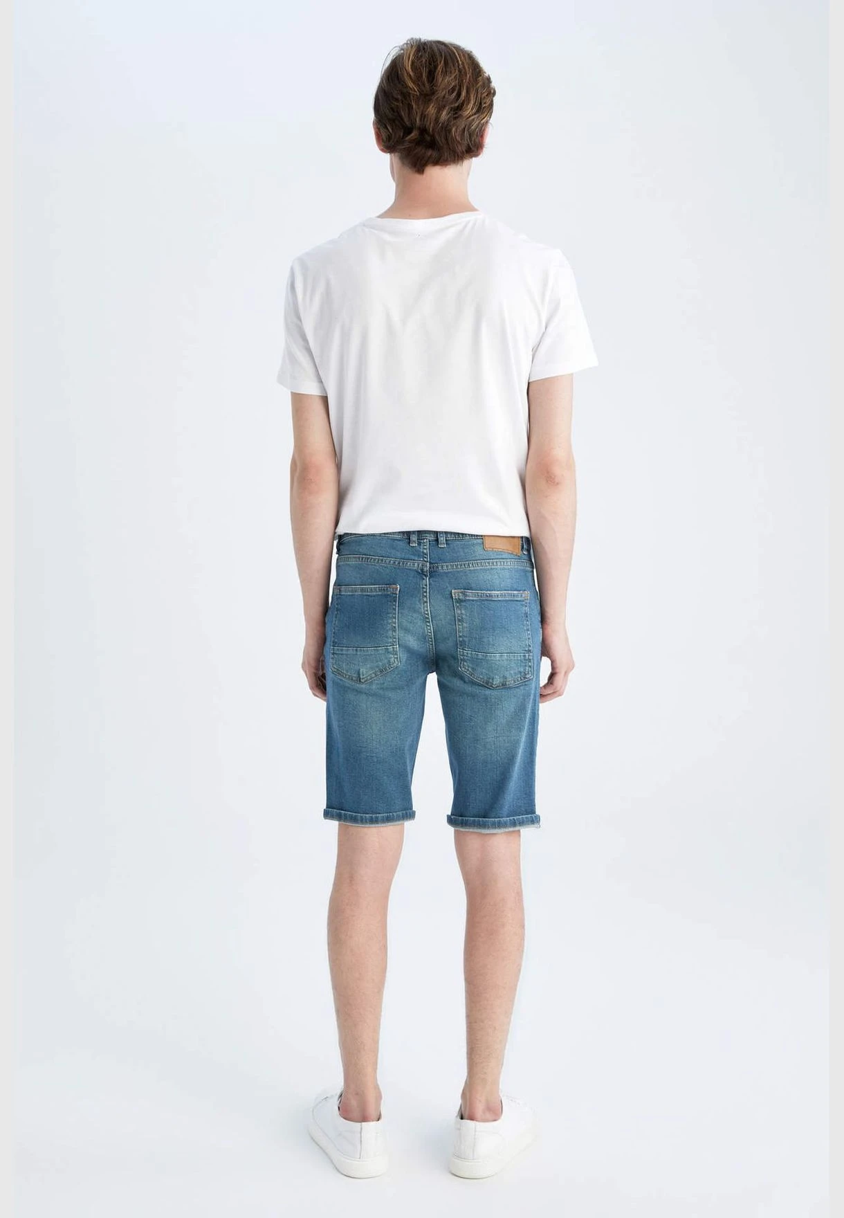 DeFacto Man Skinny Fit Denim Bermuda 7 DeFacto Man Skinny Fit Denim Bermuda - Image 5