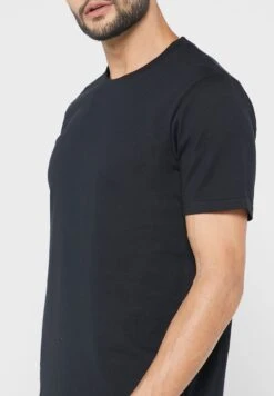 3 Pack Essential Crew Neck T-Shirts -Sport Apparel Shop 5 zoom desktop 283